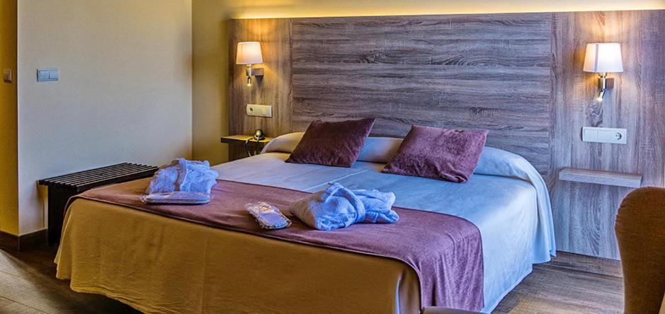 Hotel Balneari De Vallfogona De Riucorb מראה חיצוני תמונה